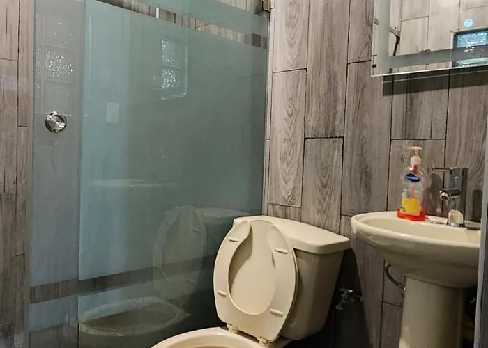 Pensión Departamentos Muy Cercanos Al Aeropuerto T2 Wifi Free México DF
